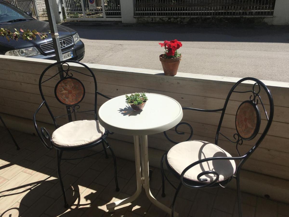 Hotel Villa Rinaldini Rimini Ngoại thất bức ảnh
