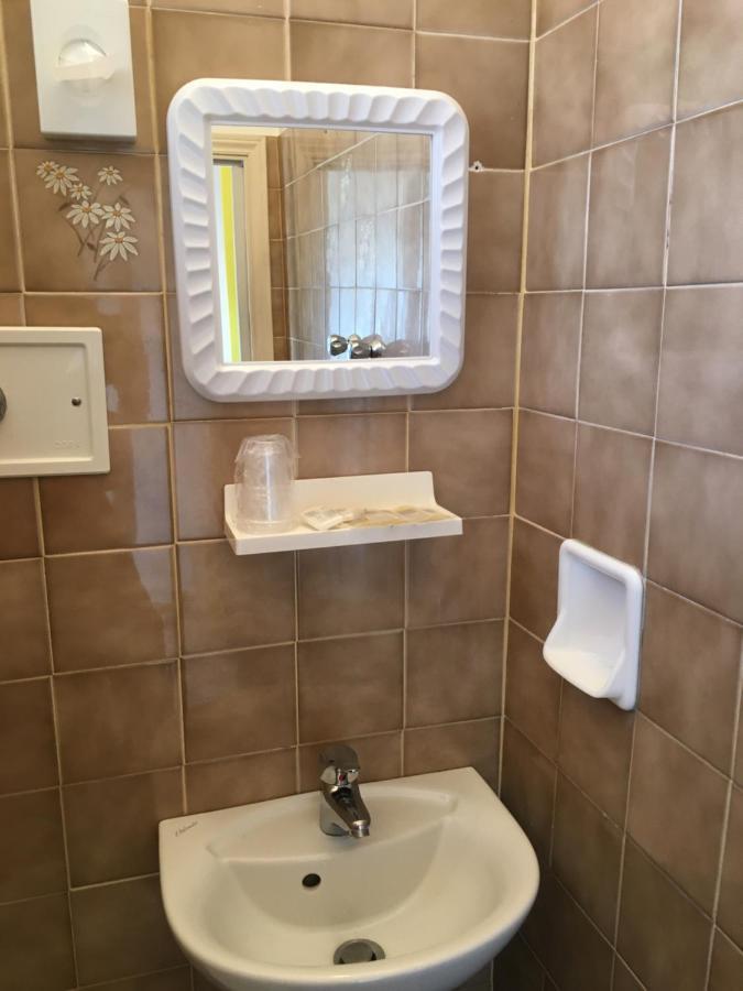 Hotel Villa Rinaldini Rimini Ngoại thất bức ảnh